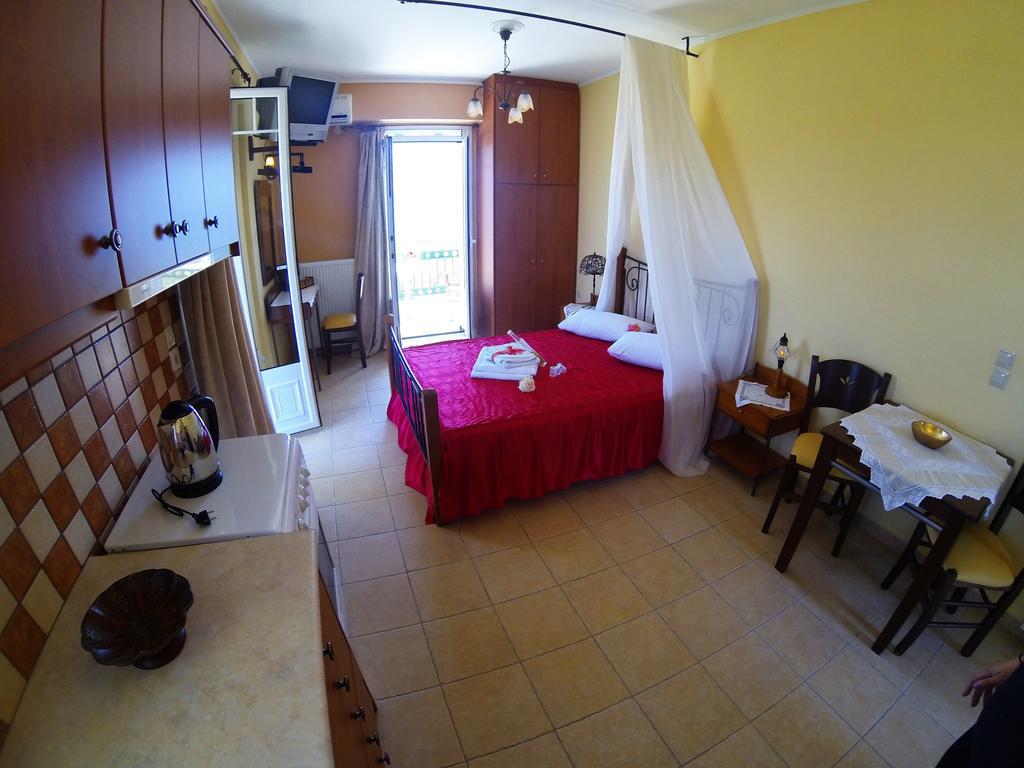 Appartement Remenata à Lixouri Extérieur photo